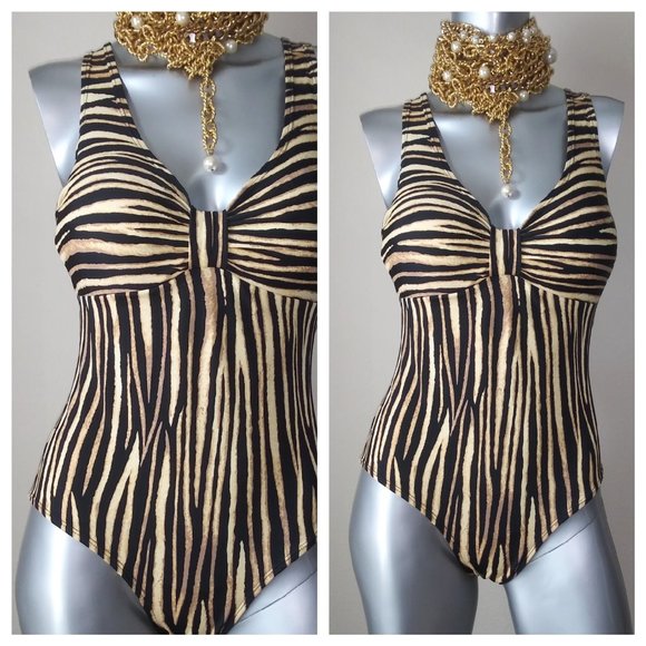 Sun Streak One Piece Leopard Print Bathing Suit - Picture 4 of 10